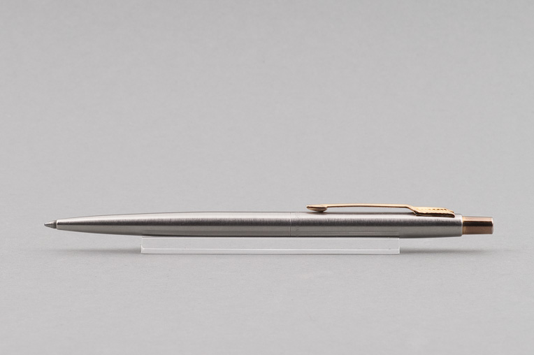 Parker ballpoint pen brushed metal & gold plated 1989  